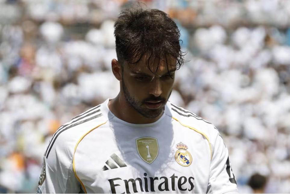 半岛体育官网-阿斯：贝西克塔斯有意劳尔-阿森西奥，但后者不会离开皇马