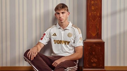 半岛体育-米体介绍国米潜在新援姆拉契奇：心智成熟，后场组织进攻稳健